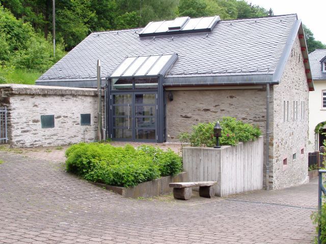 mini008
